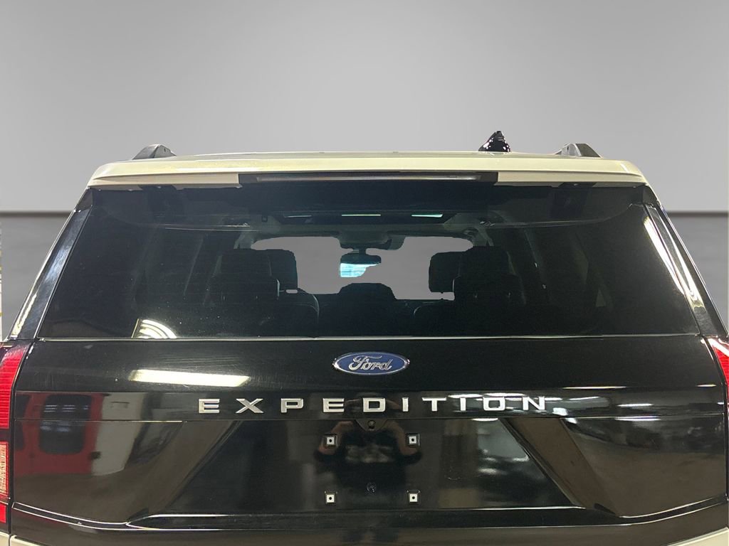 Certified 2025 Ford Expedition Max Active AWD/4WD image 12
