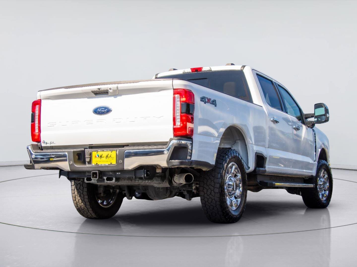 Certified 2023 Ford F250 Lariat w/ Chrome Package AWD/4WD image 3