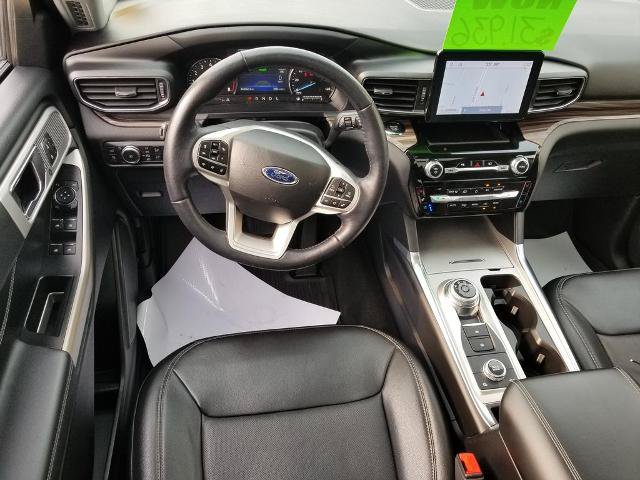 Certified 2022 Ford Explorer Limited AWD/4WD image 19