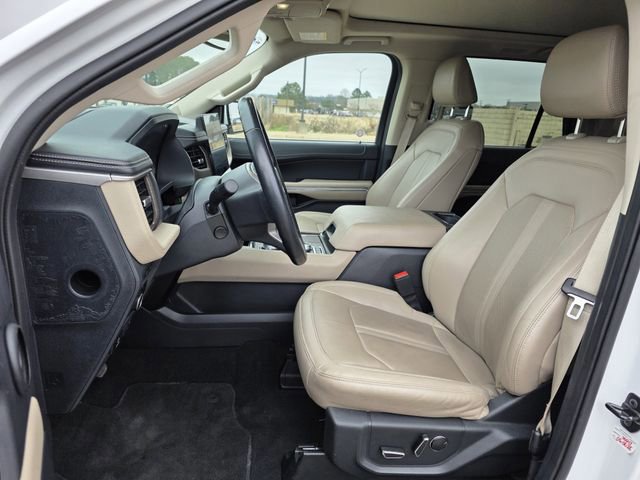 Certified 2024 Ford Expedition Limited image 10