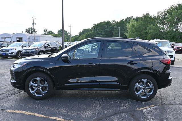 Certified 2024 Ford Escape ST-Line w/ Tech Pack #1 AWD/4WD image 4