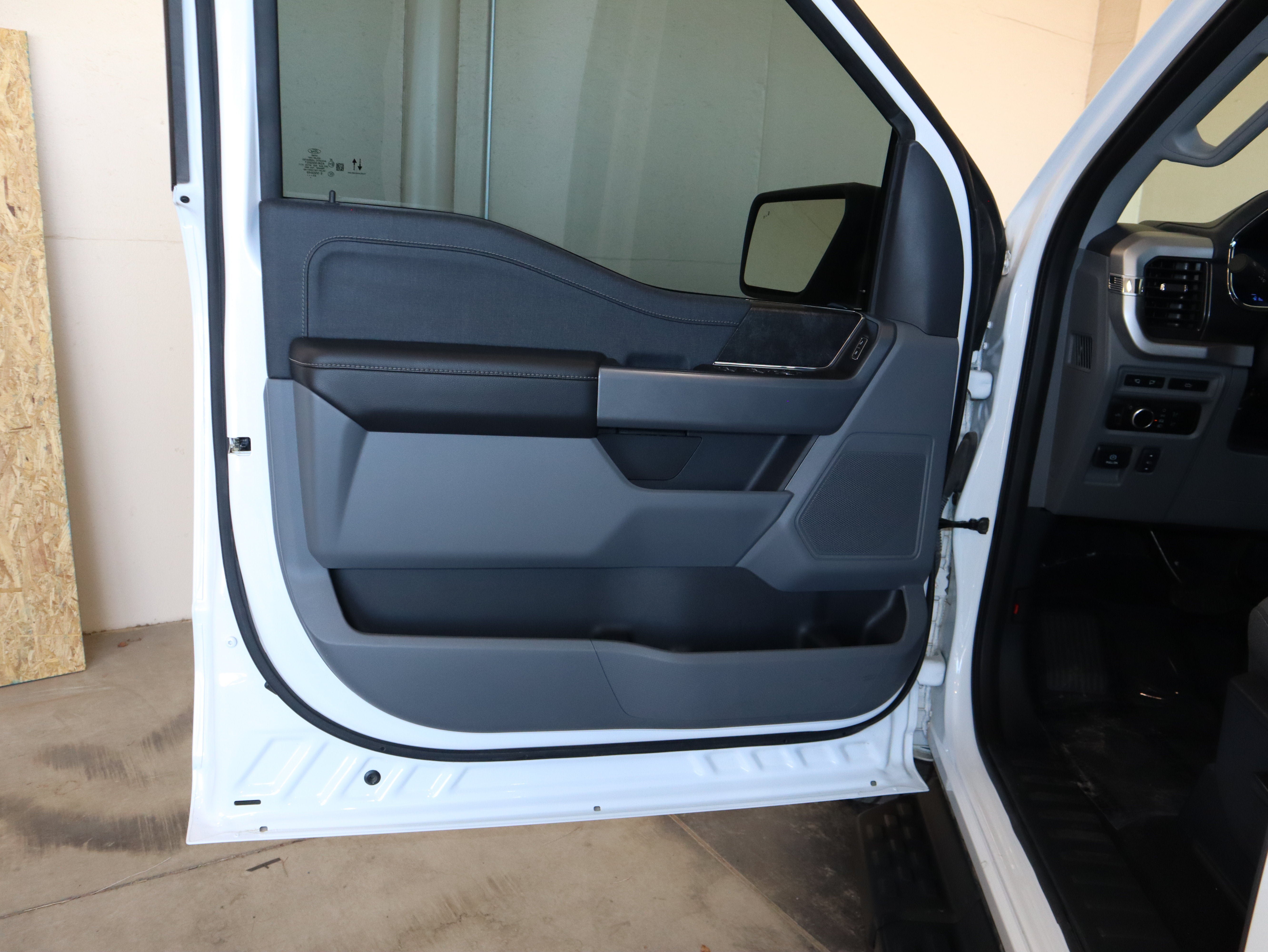Certified 2023 Ford F150 Lightning XLT AWD/4WD image 31