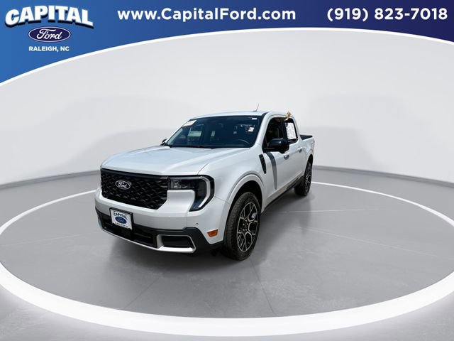 Certified 2025 Ford Maverick Lariat AWD/4WD image 4