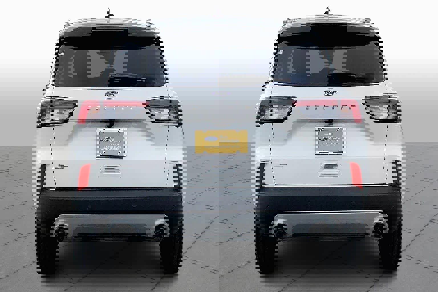 Certified 2022 Ford Escape SEL image 2
