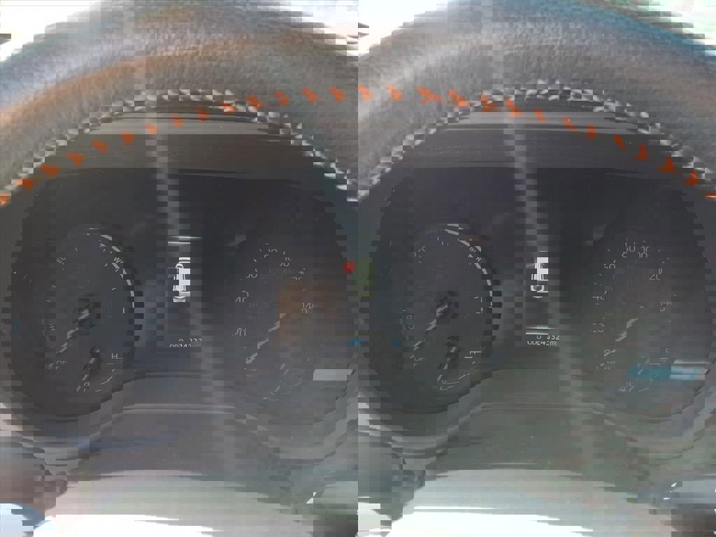 Used 2022 Toyota Sienna XSE image 27