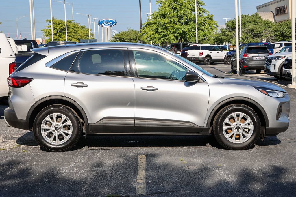 Certified 2023 Ford Escape Active w/ Cold Weather Package FWD image 29