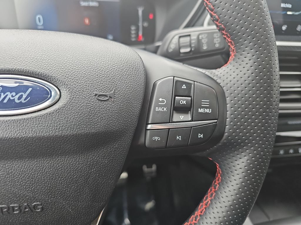 Certified 2023 Ford Escape ST-Line w/ Tech Pack #1 FWD image 18