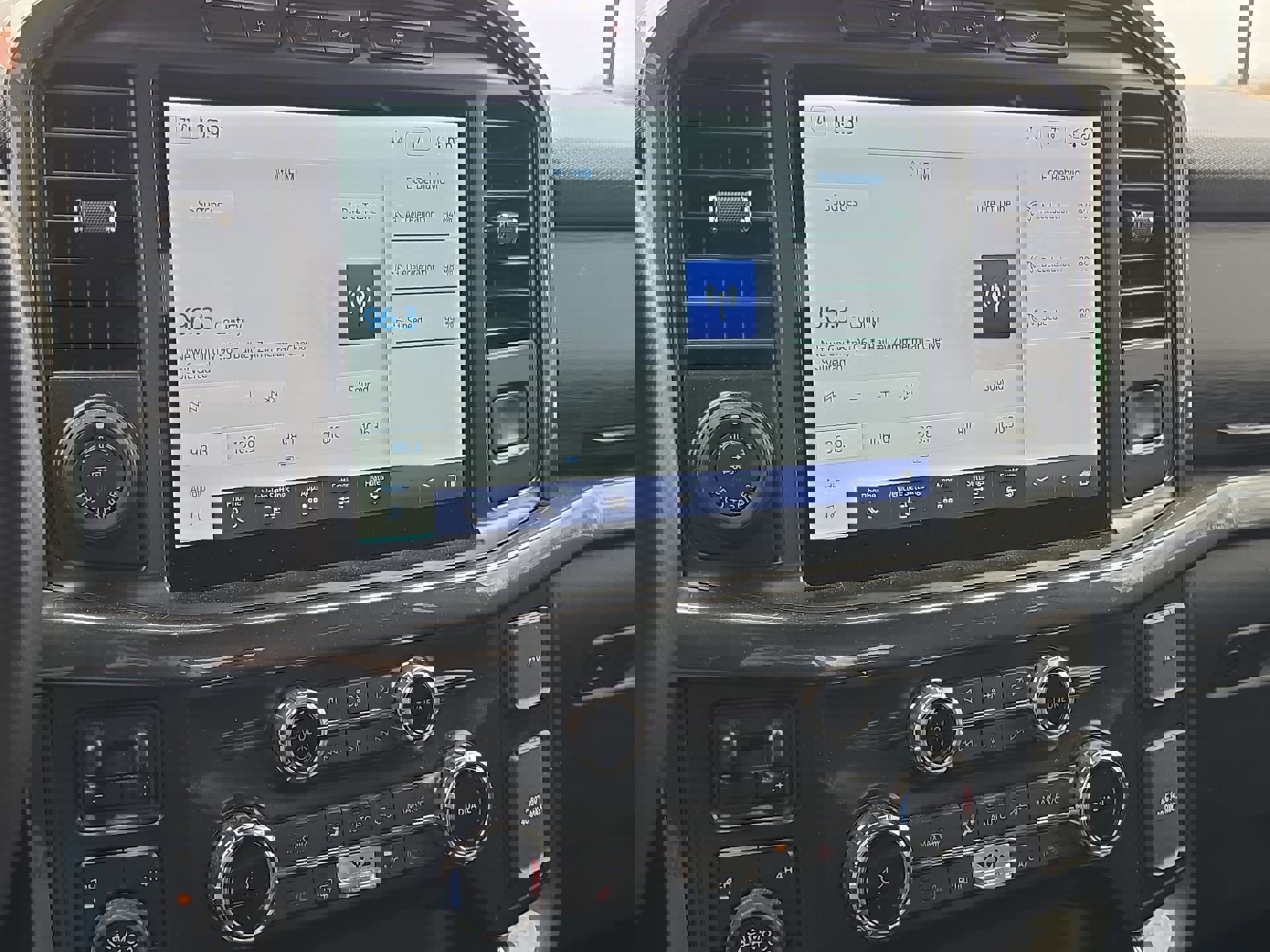 Certified 2022 Ford F150 XLT w/ Equipment Group 302A High image 15