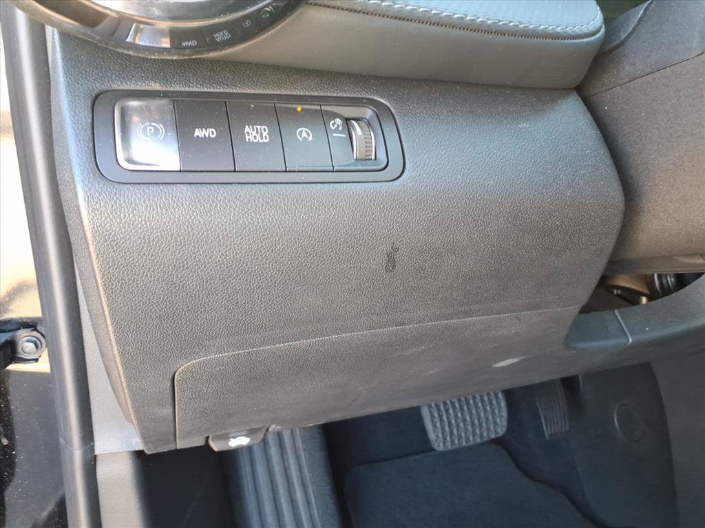 Used 2025 Chevrolet Equinox LT AWD/4WD image 12
