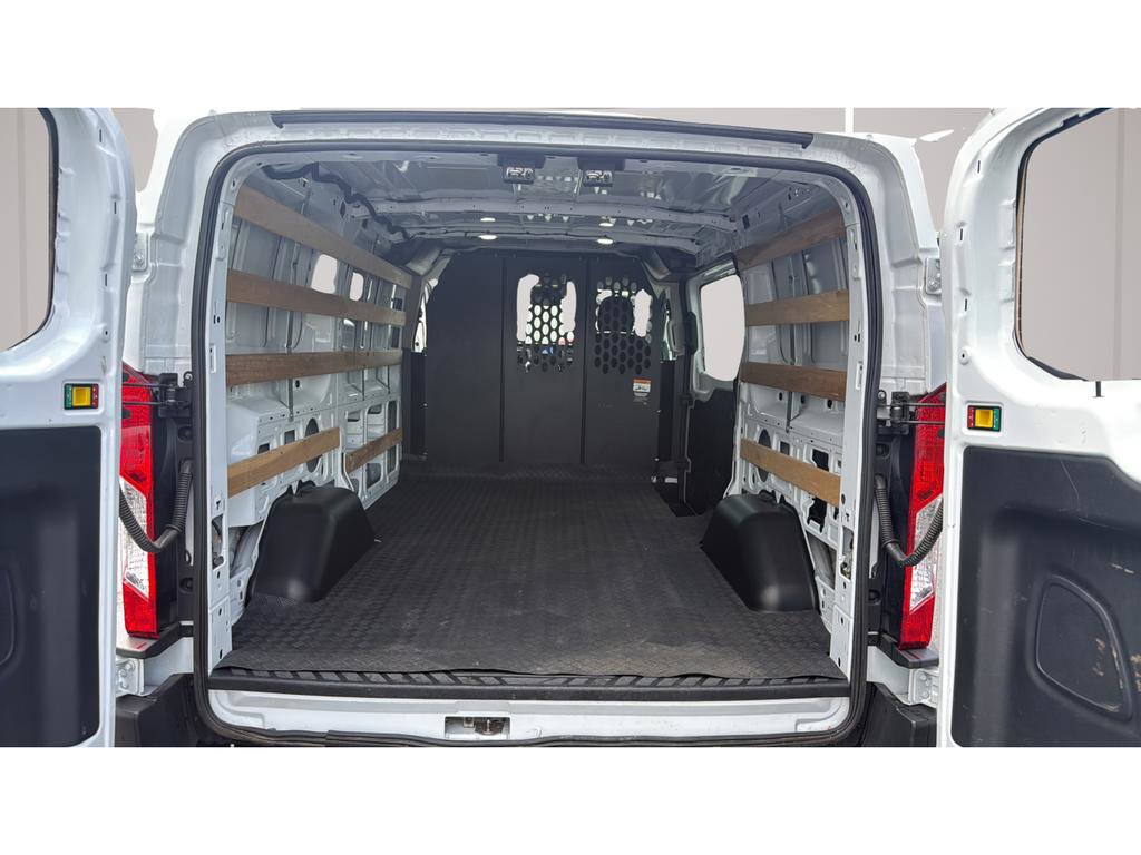 Certified 2025 Ford Transit 250 Low Roof w/ Exterior Upgrade Package RWD image 21