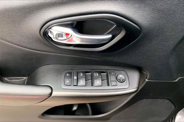 Used 2021 Jeep Cherokee Trailhawk w/ Sun, Sound & Nav Group AWD/4WD image 36