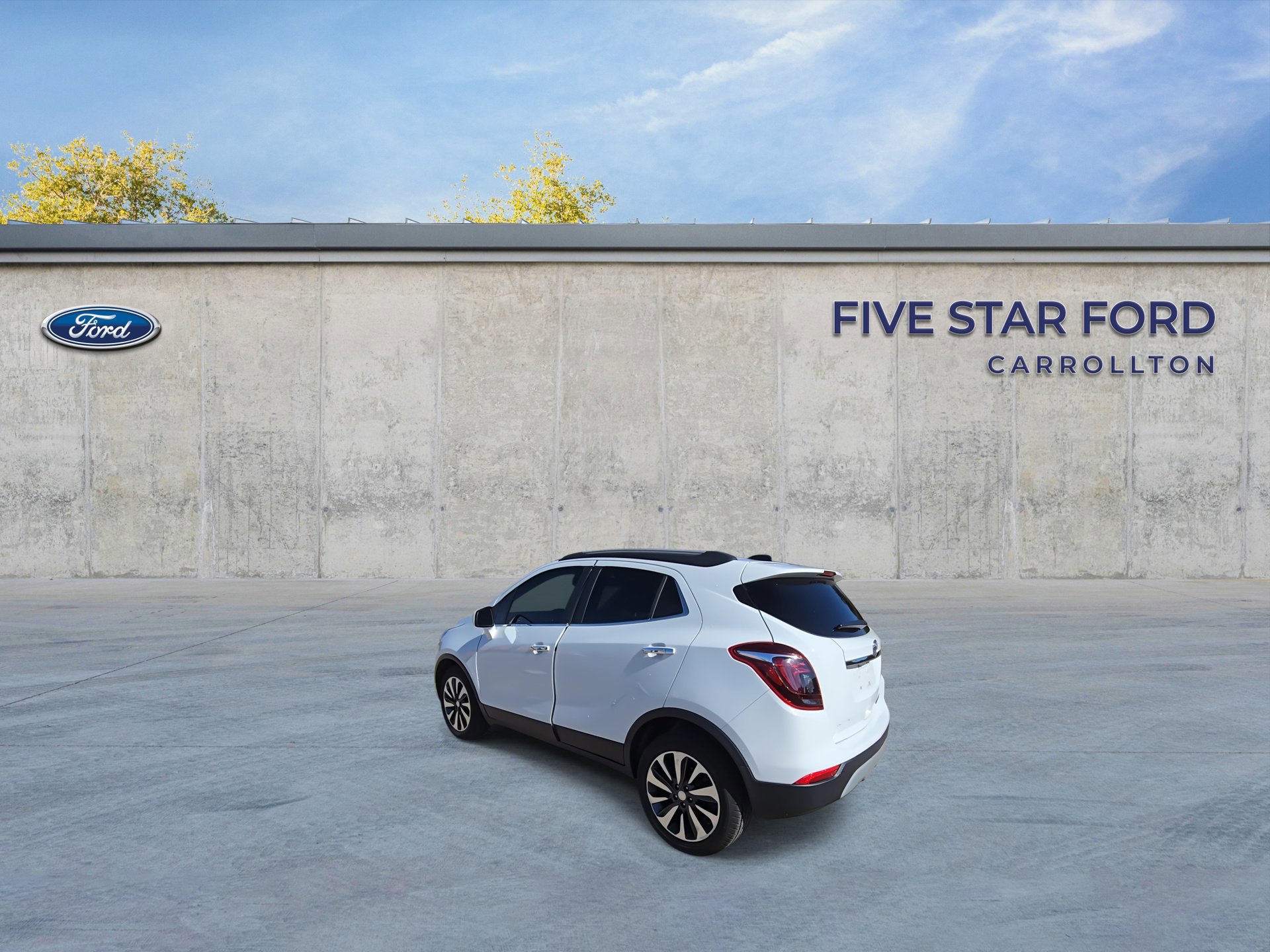 Used 2021 Buick Encore Preferred image 3