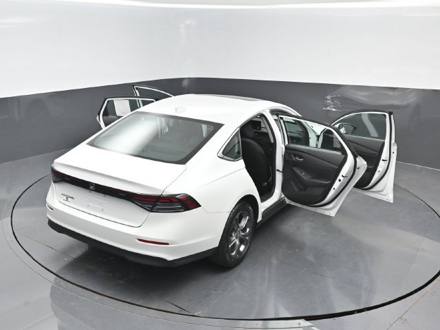 Used 2024 Honda Accord EX image 25