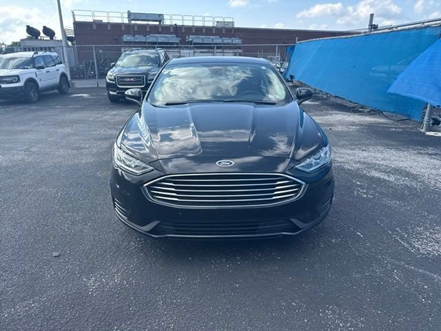 Certified 2020 Ford Fusion SE FWD image 2
