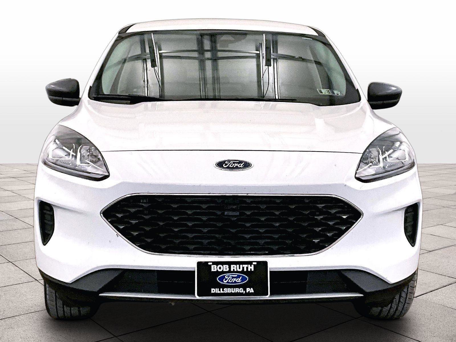 Certified 2022 Ford Escape SE w/ Convenience Package FWD image 3