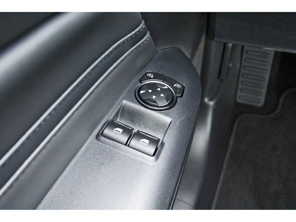 Certified 2025 Ford Mustang GT Premium RWD image 17