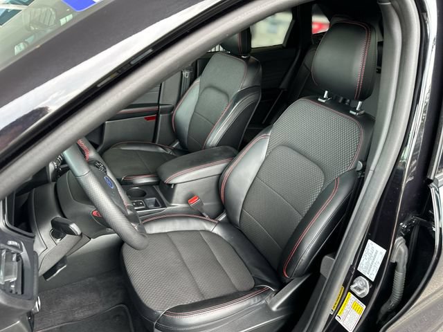Certified 2023 Ford Escape ST-Line w/ Tech Pack #1 AWD/4WD image 12