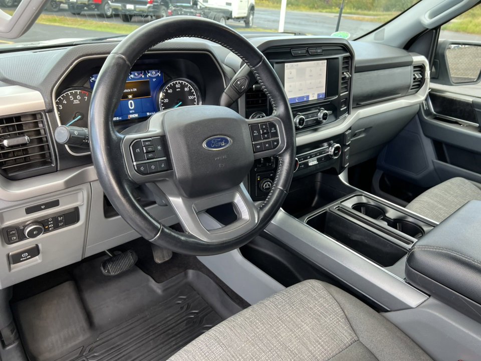 Certified 2022 Ford F150 XLT w/ Equipment Group 301A Mid image 25