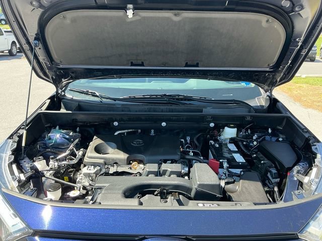 Used 2025 Toyota RAV4 XLE image 20
