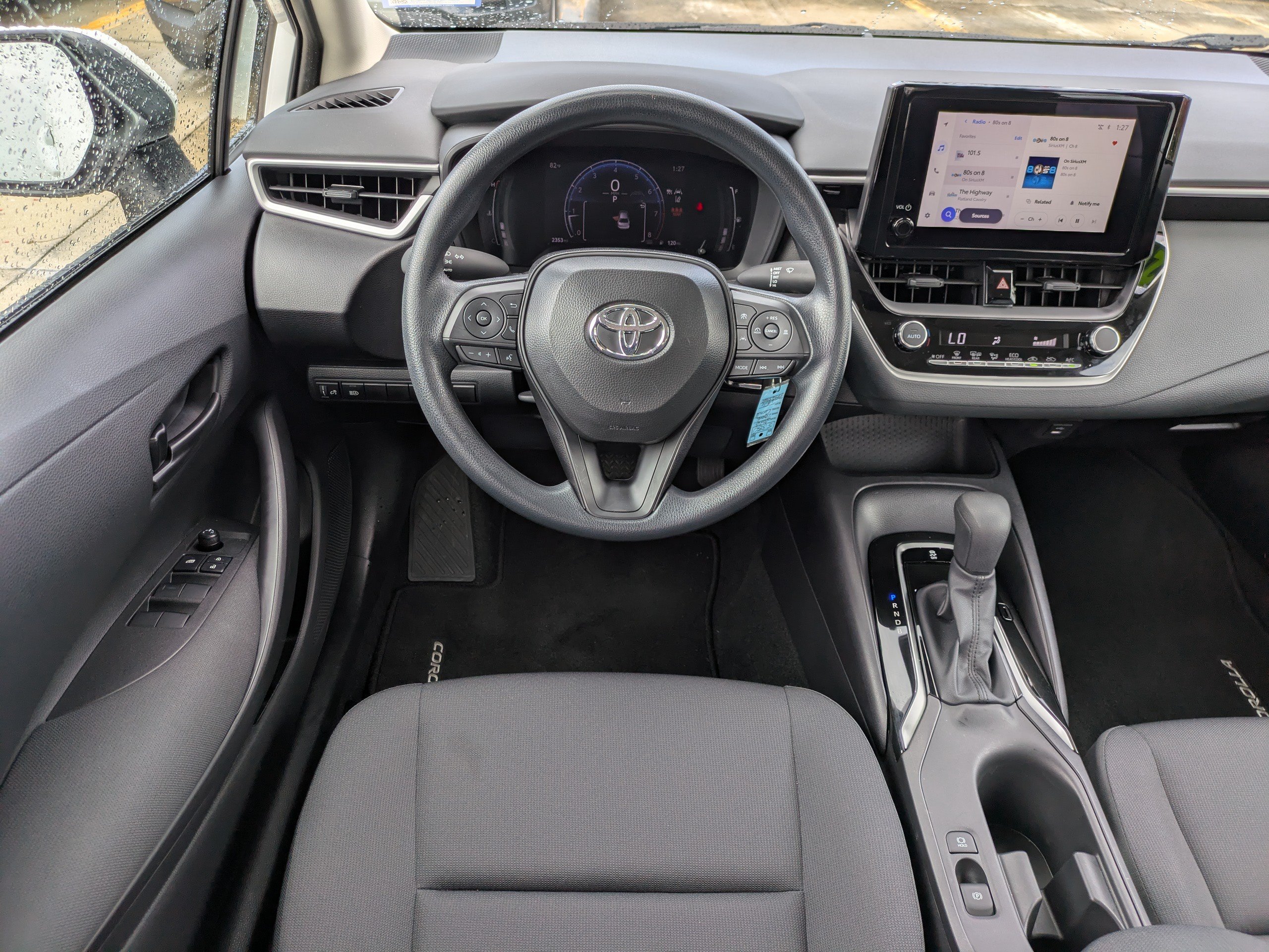Used 2026 Toyota Corolla LE FWD image 15
