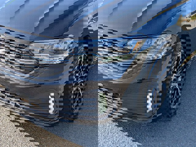 Used 2024 Volkswagen Jetta Sport image 10