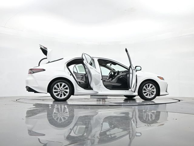 Used 2024 Toyota Camry LE FWD image 52