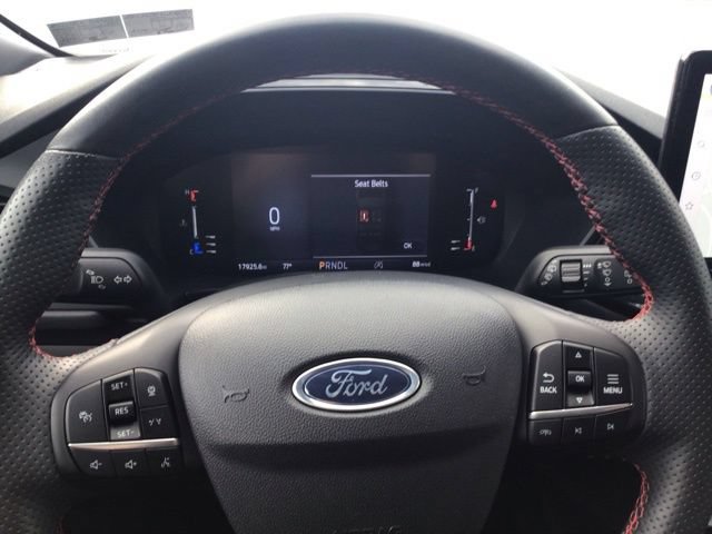Certified 2023 Ford Escape ST-Line w/ Tech Pack #1 AWD/4WD image 12