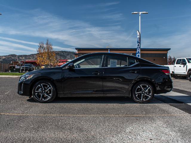 Used 2025 Nissan Sentra SV FWD image 8