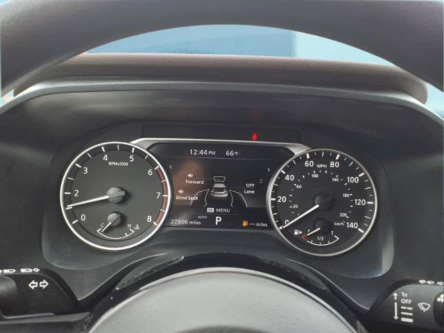 Used 2023 Nissan Rogue SV AWD/4WD image 24