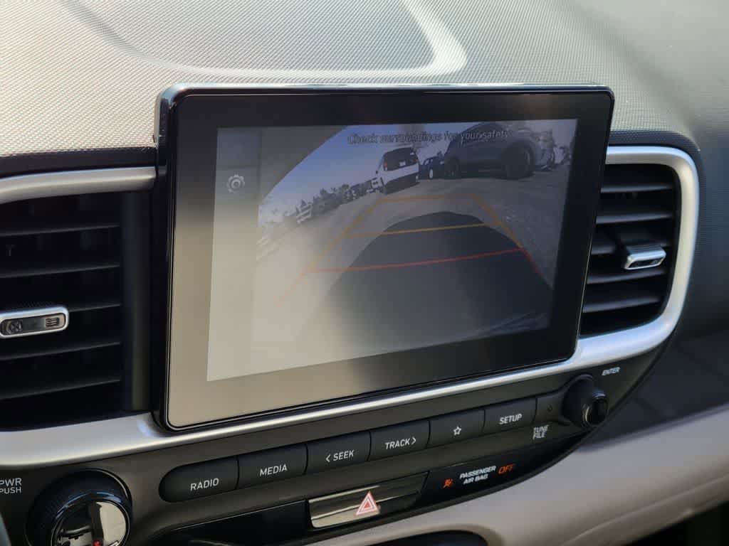 Used 2023 Hyundai Venue SEL FWD image 23