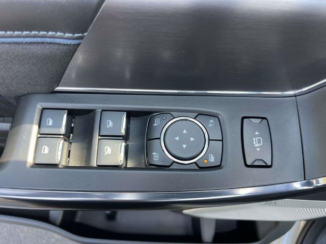 Certified 2026 Ford F250 Platinum AWD/4WD image 21