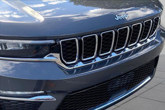 Used 2023 Jeep Grand Cherokee 4WD 4xe image 32