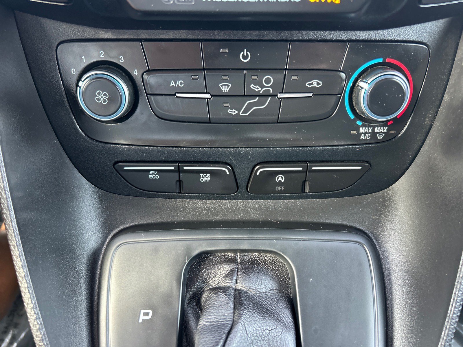 Certified 2020 Ford Transit Connect XL FWD image 24