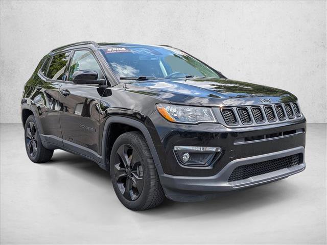 Used 2021 Jeep Compass Latitude FWD image 3