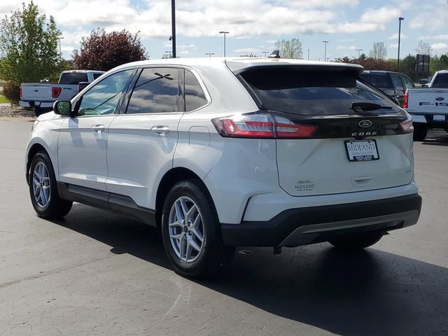 Certified 2023 Ford Edge SEL w/ Convenience Package AWD/4WD image 4