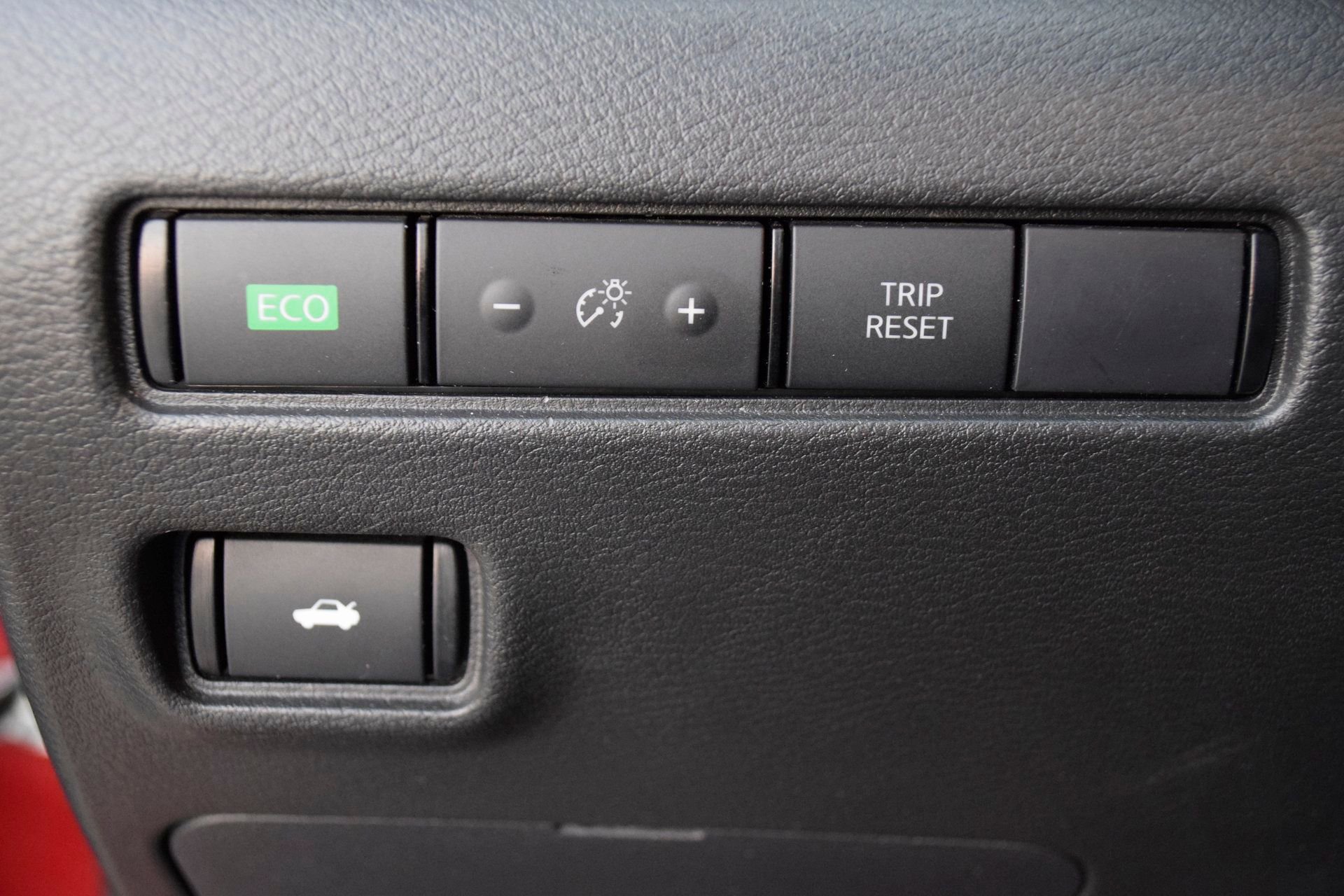 Used 2024 Nissan Sentra SV image 17