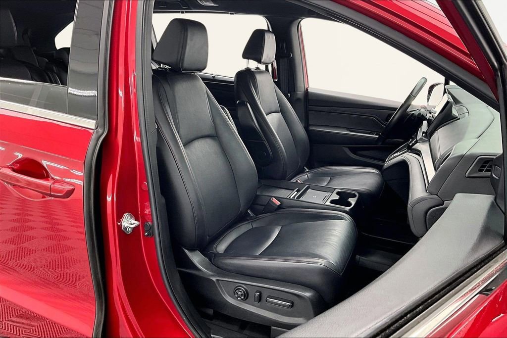 Used 2025 Honda Odyssey Sport-L image 9
