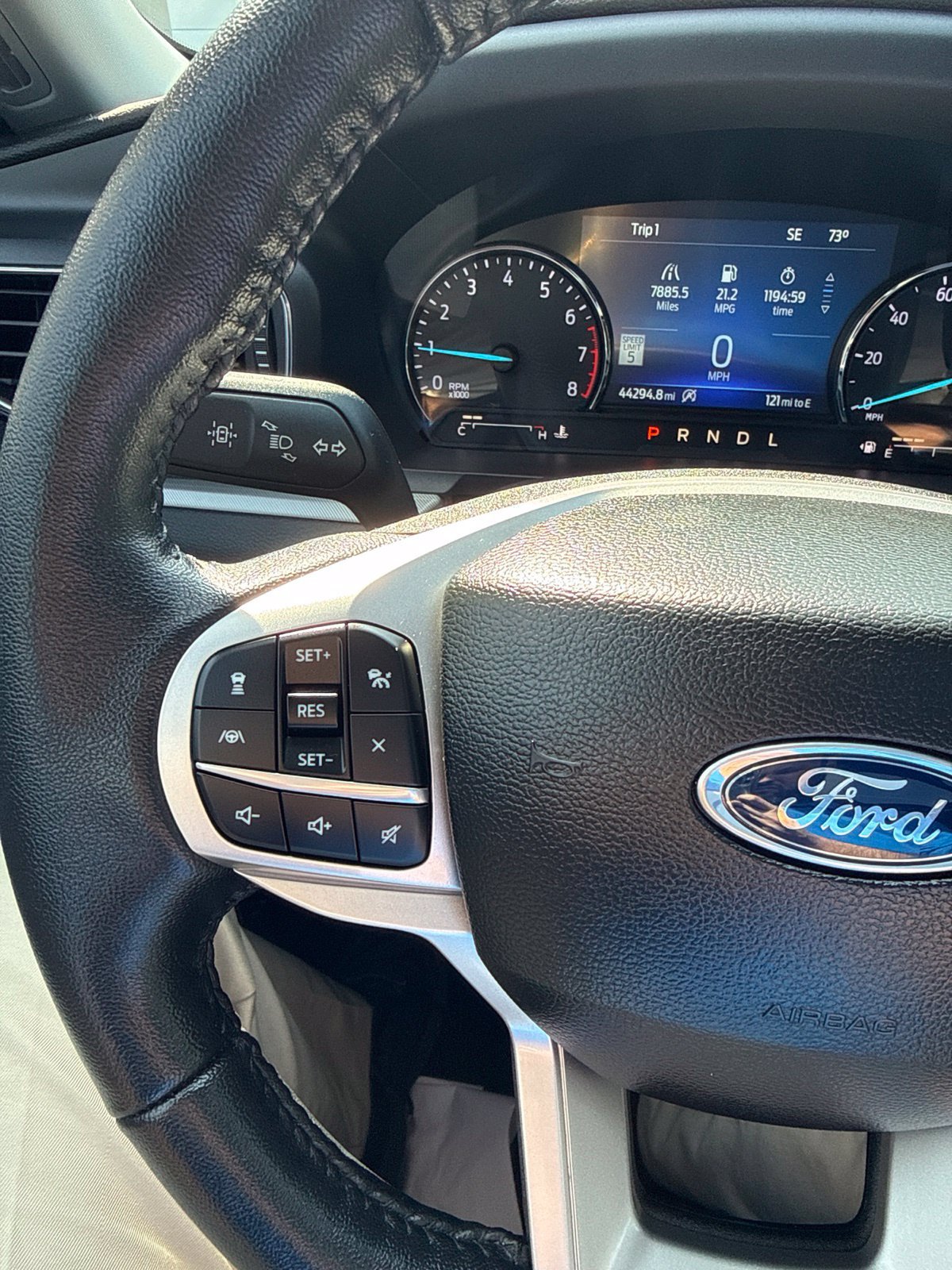 Certified 2023 Ford Explorer XLT w/ Equipment Group 202A AWD/4WD image 9