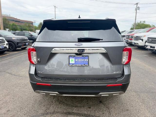 Certified 2022 Ford Explorer XLT w/ Equipment Group 202A AWD/4WD image 8
