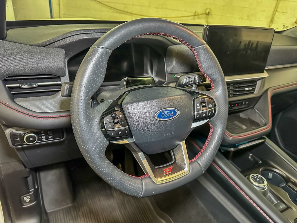 Certified 2025 Ford Explorer ST AWD/4WD image 27