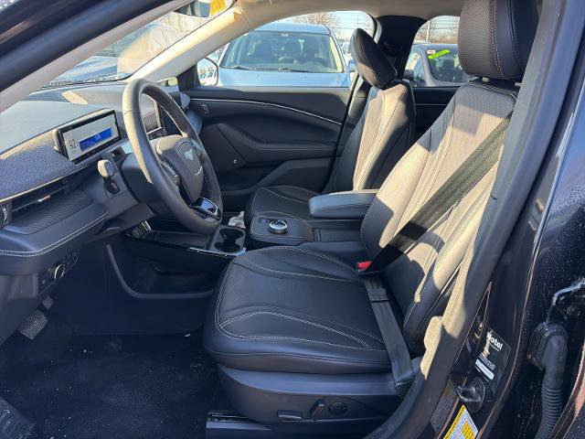 Certified 2022 Ford Mustang Mach-E Premium image 16