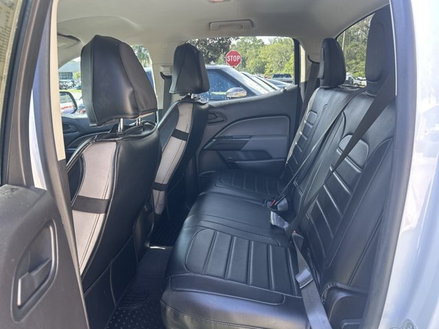 Used 2021 Chevrolet Colorado W/T w/ WT Convenience Package RWD image 19
