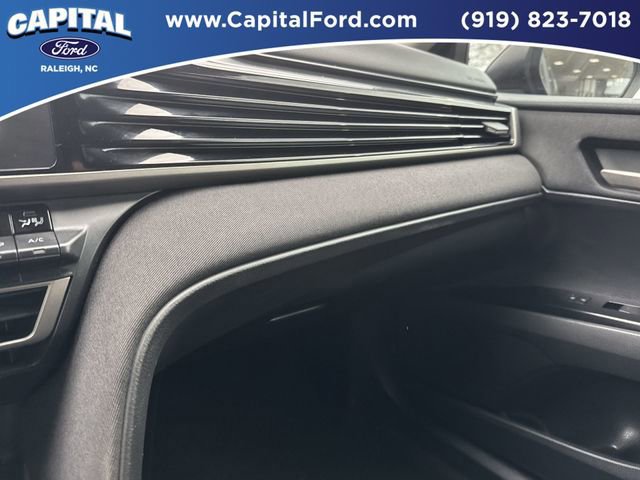 Used 2025 Toyota Camry LE image 26