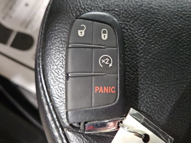 Used 2022 Jeep Compass Latitude AWD/4WD image 28