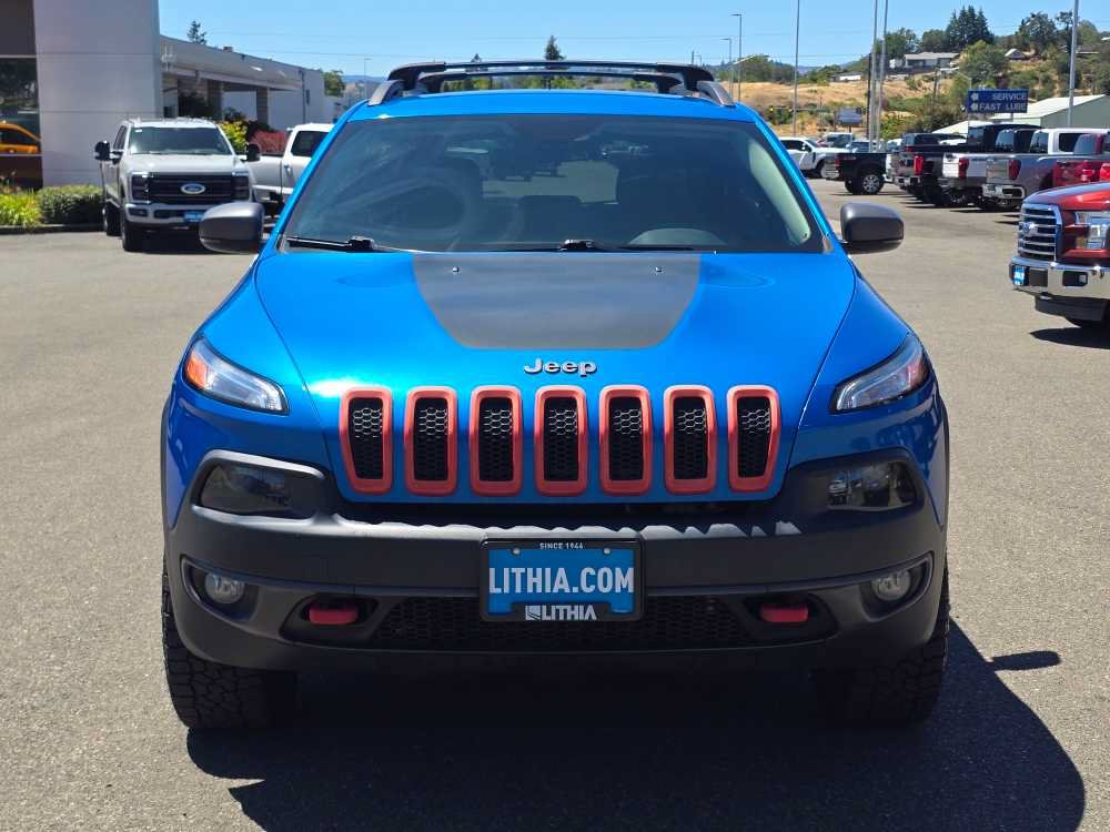 Used 2018 Jeep Cherokee Trailhawk w/ Trailer Tow Group AWD/4WD image 8