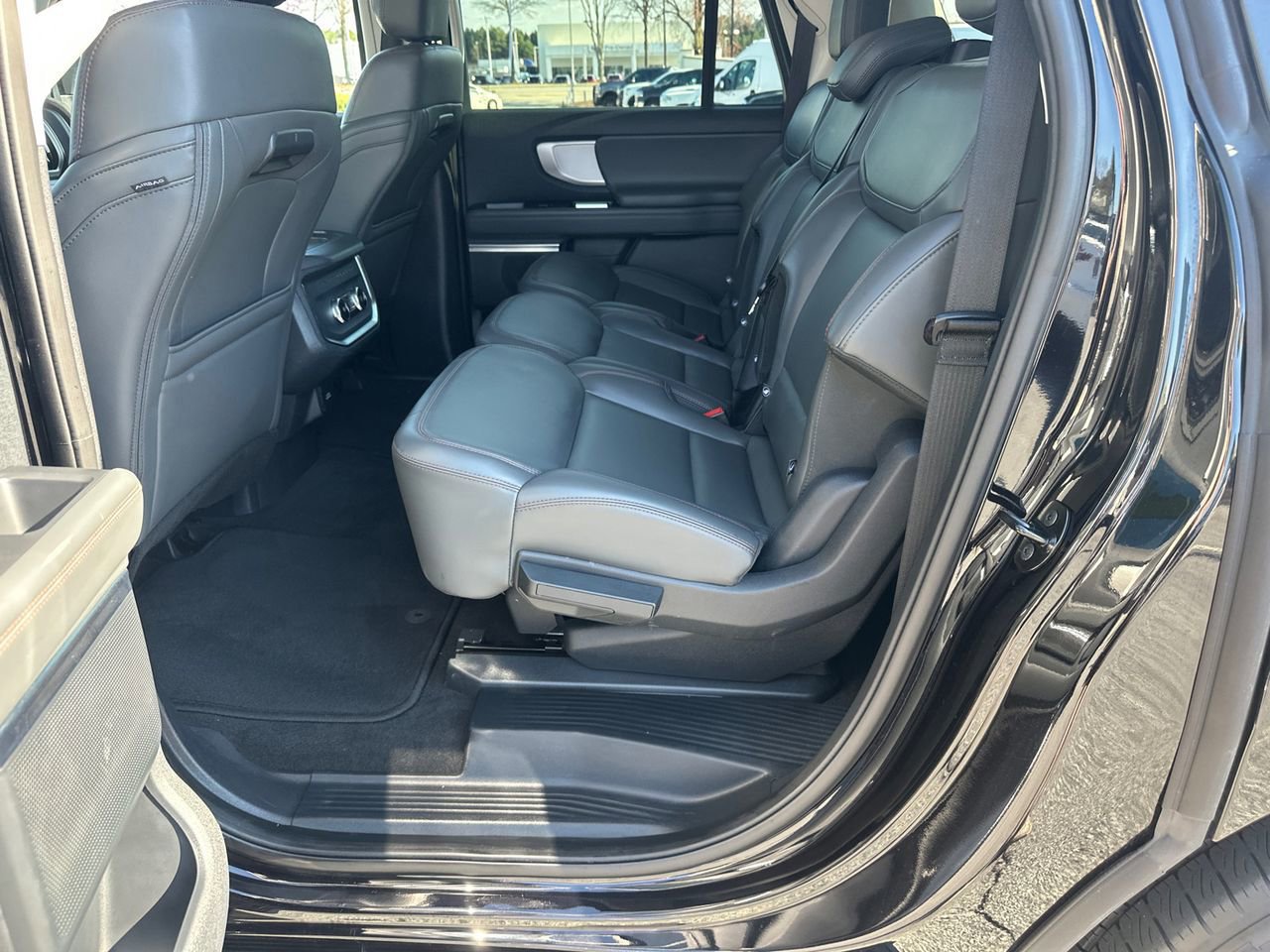 Certified 2025 Ford Expedition Max Active image 23