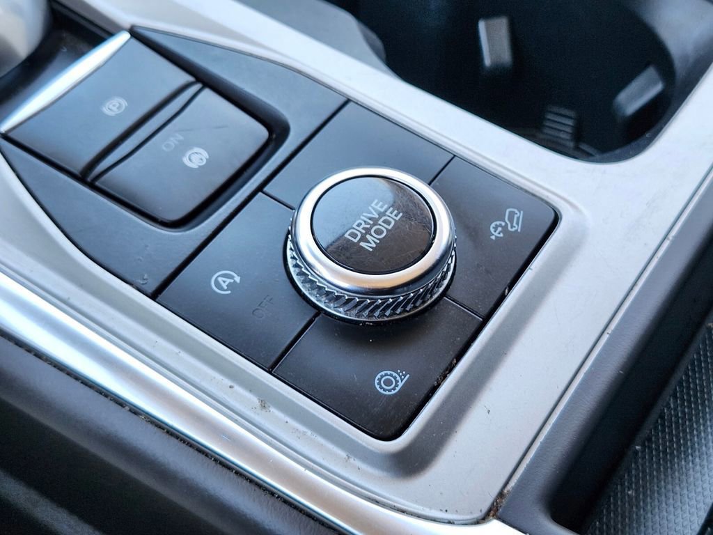 Certified 2022 Ford Explorer Platinum w/ Equipment Group 601A AWD/4WD image 28