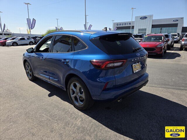 Certified 2023 Ford Escape ST-Line w/ Tech Pack #1 FWD image 5