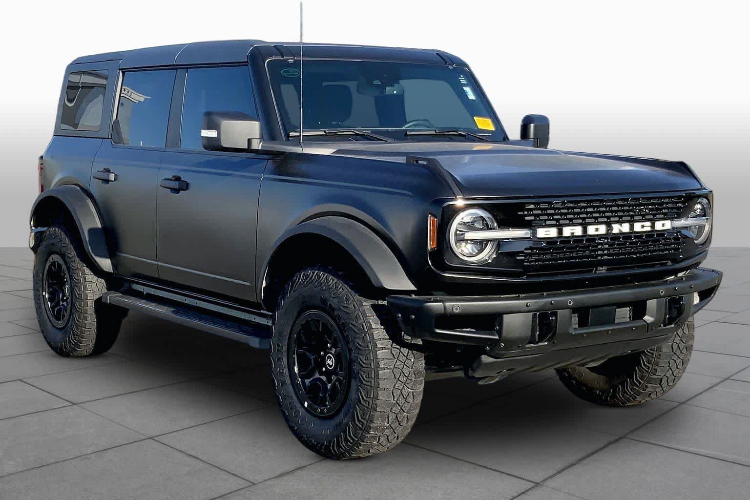 Certified 2023 Ford Bronco Wildtrak AWD/4WD image 3