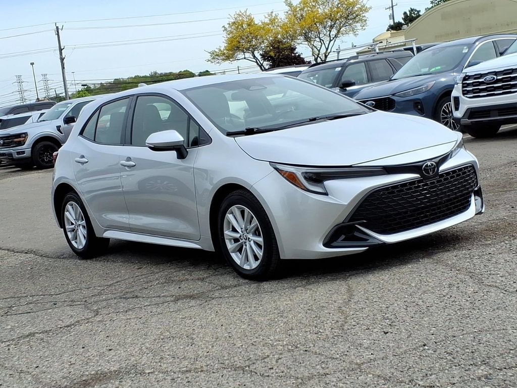 Used 2023 Toyota Corolla SE FWD image 7